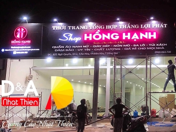 Chữ nổi mica có đèn